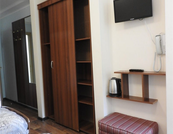 Стандарт 3-мест.1-комн.TWIN - Актив-отель «Искра»